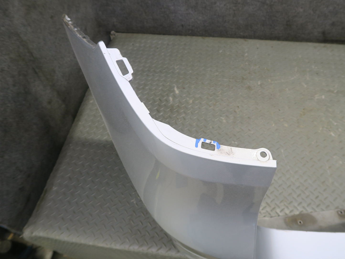 2014-2018 BMW F15 X5 M-sport Rear Bumper Cover w PDC Sensors Glacier Silver