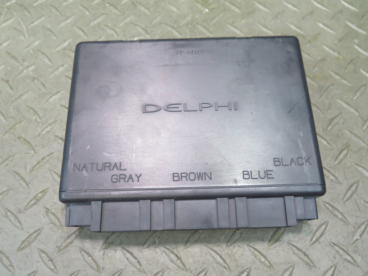 2005 Hummer H2 Body Control Module Unit BCM BCU 15137393