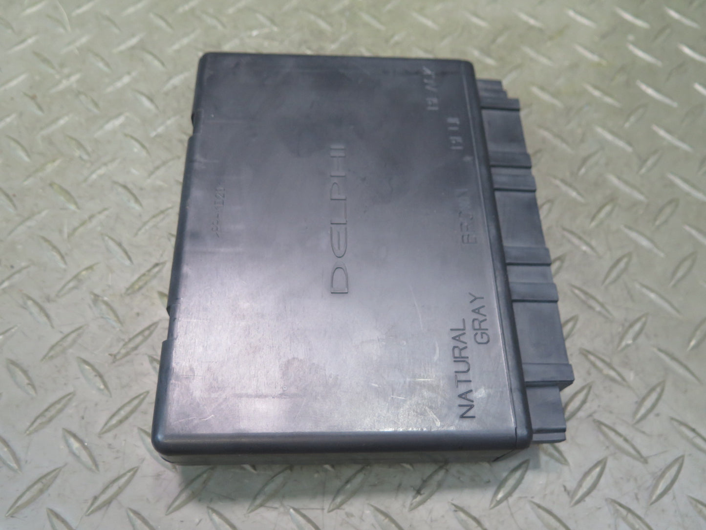 2005 Hummer H2 Body Control Module Unit BCM BCU 15137393
