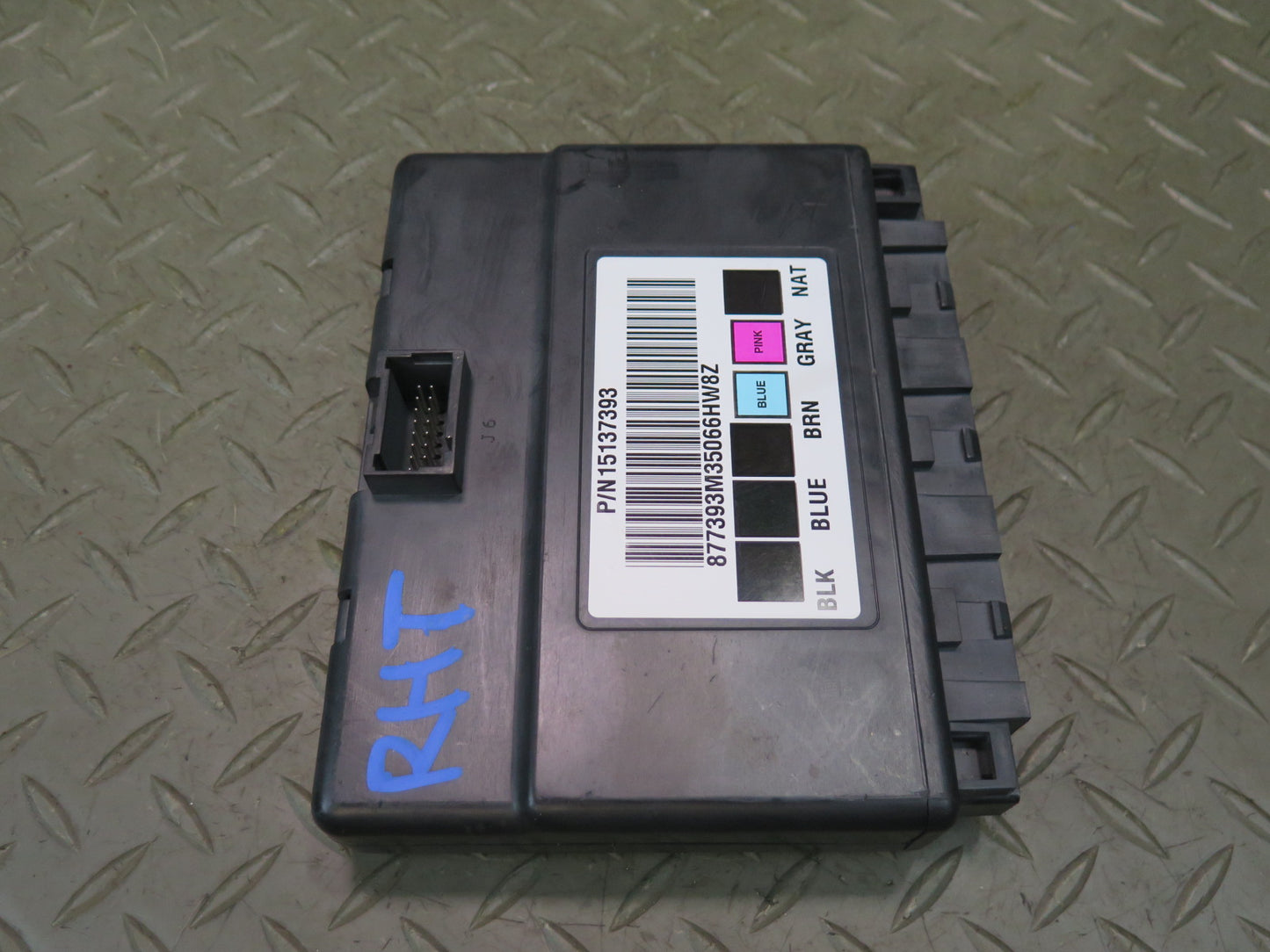 2005 Hummer H2 Body Control Module Unit BCM BCU 15137393