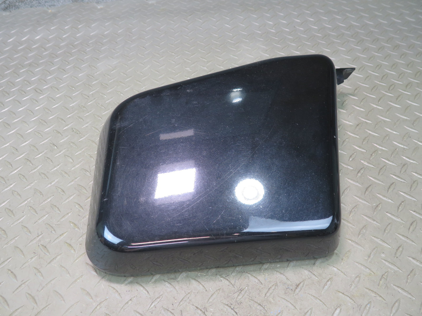 2003-2009 Hummer H2 Front Right Side Cowl Vent Panel END Cap Cover Black