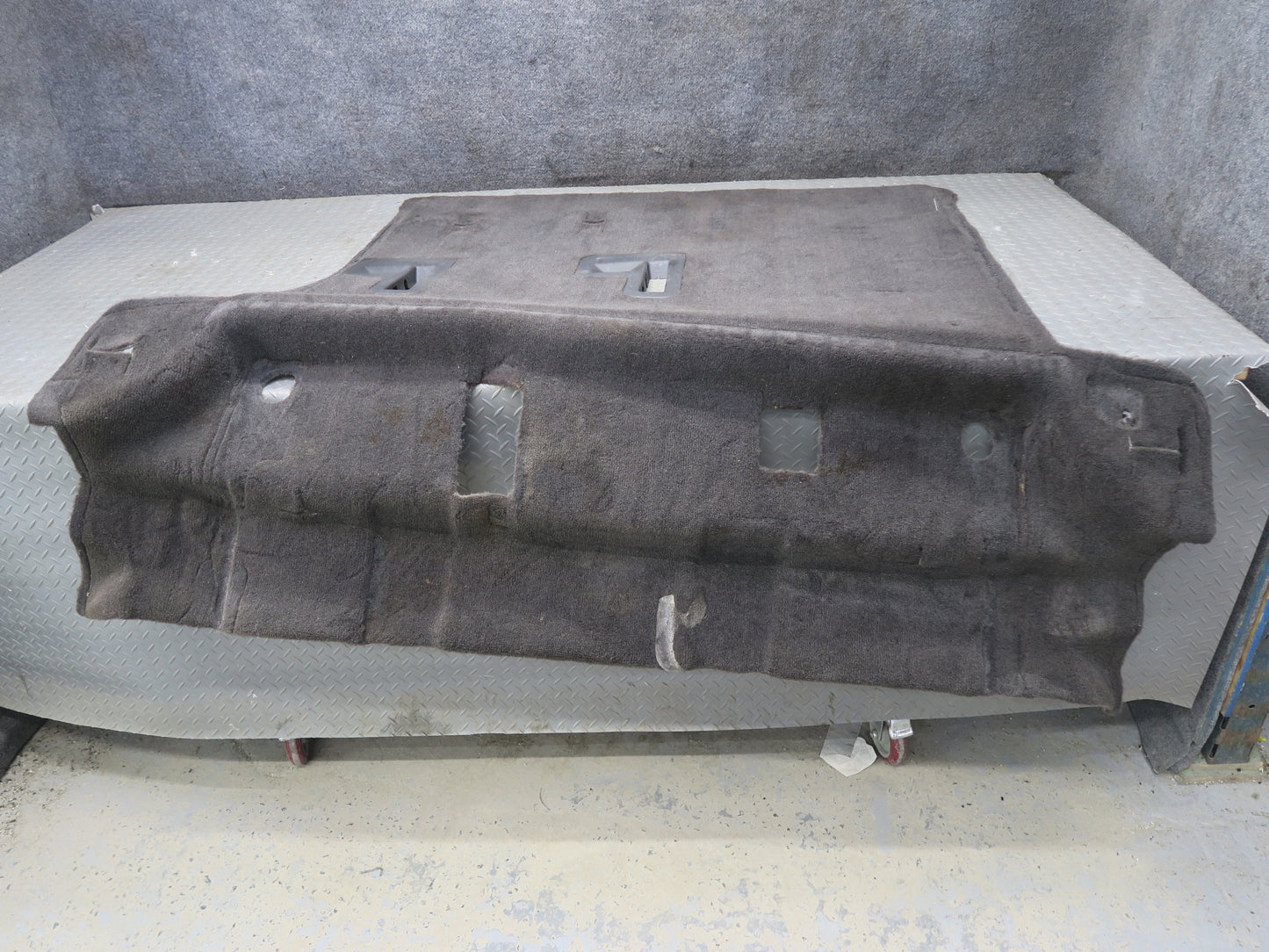 2003-2007 Hummer H2 Rear Trunk Cargo Floor Carpet Cover MAT Liner