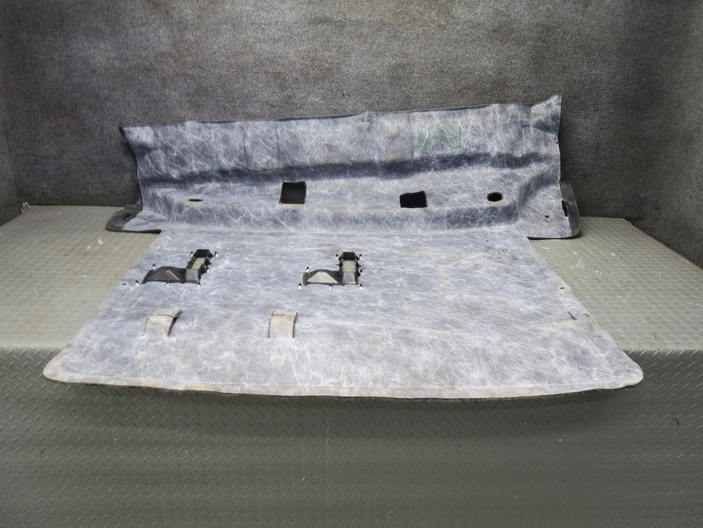 2003-2007 Hummer H2 Rear Trunk Cargo Floor Carpet Cover MAT Liner