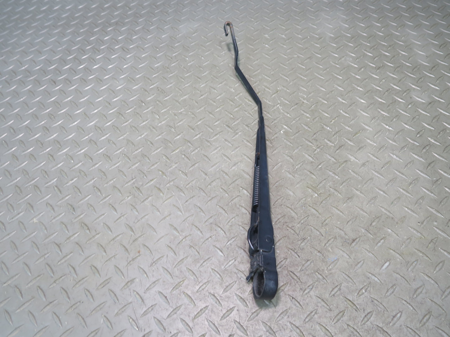 2003-2009 Hummer H2 Front Windshield Left & Right Side Wiper Arm Set of 2