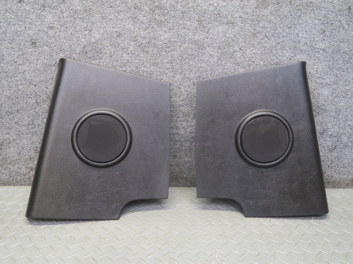 2003-2007 Hummer H2 Rear Left & Right Pillar Speaker Trim Cover Panel Set of 2