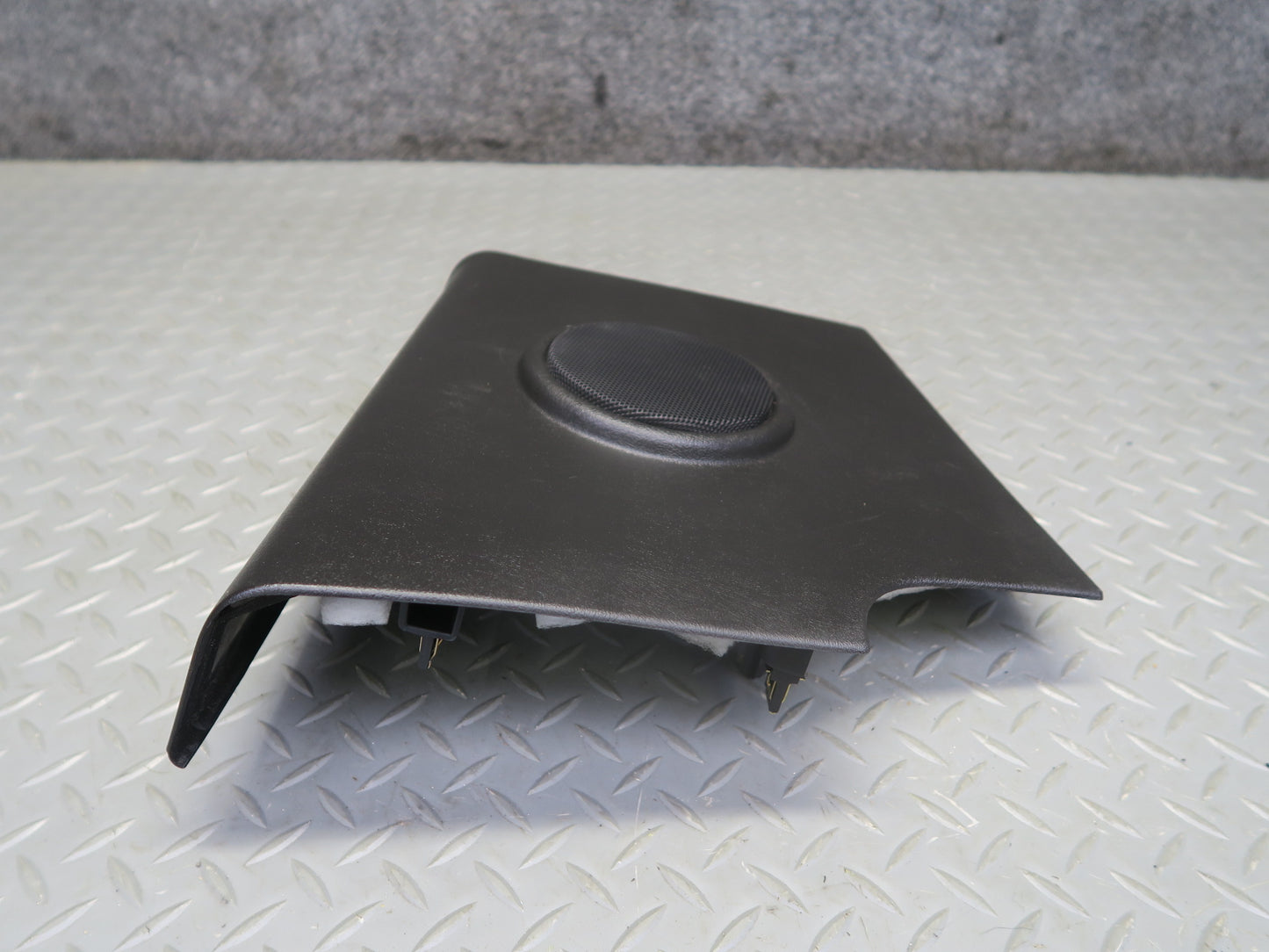 2003-2007 Hummer H2 Rear Left & Right Pillar Speaker Trim Cover Panel Set of 2