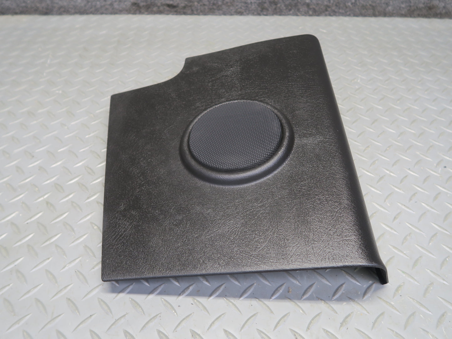 2003-2007 Hummer H2 Rear Left & Right Pillar Speaker Trim Cover Panel Set of 2