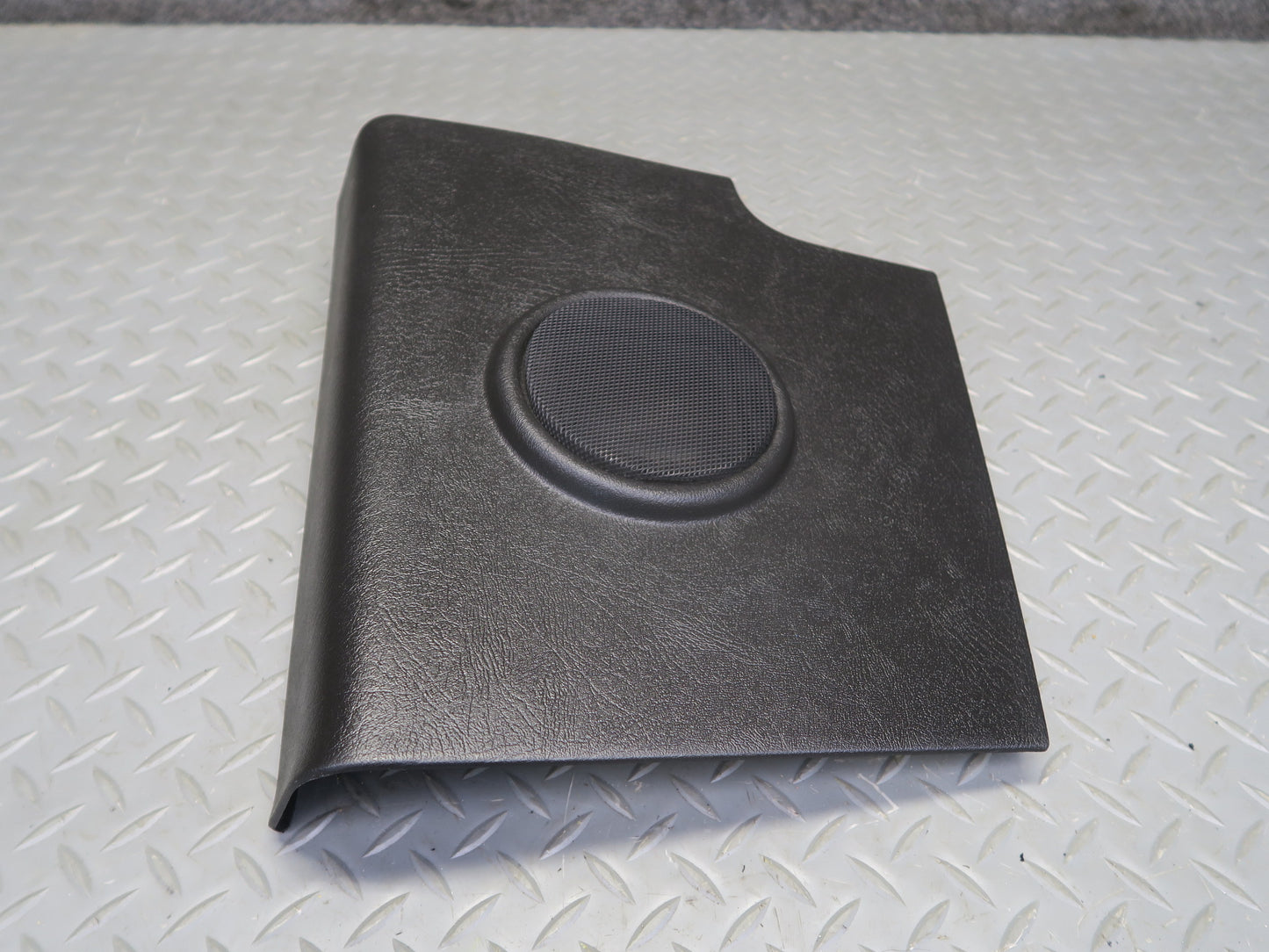 2003-2007 Hummer H2 Rear Left & Right Pillar Speaker Trim Cover Panel Set of 2