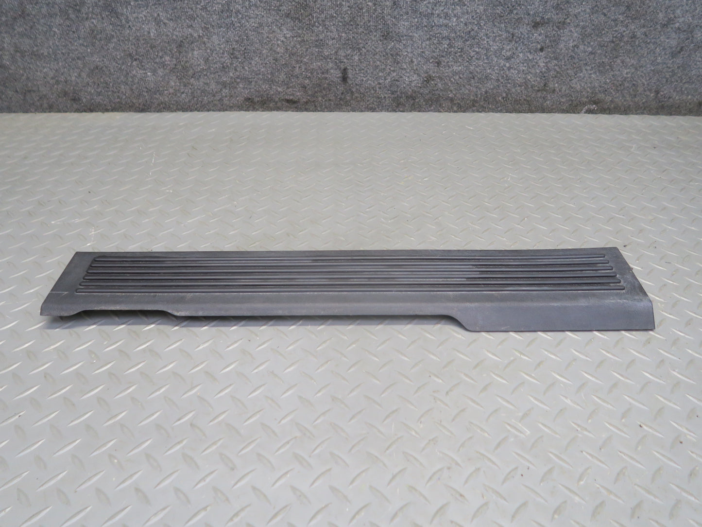 2003-2009 Hummer H2 Rear Left & Right Door Scuff Sill Plate Trim Panel Set of 2