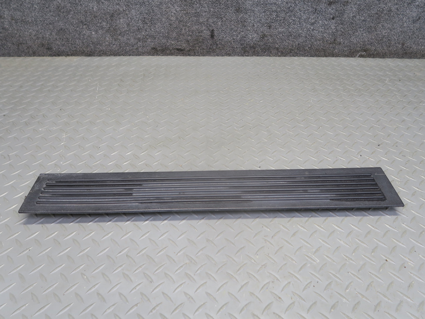 2003-2009 Hummer H2 Rear Left & Right Door Scuff Sill Plate Trim Panel Set of 2
