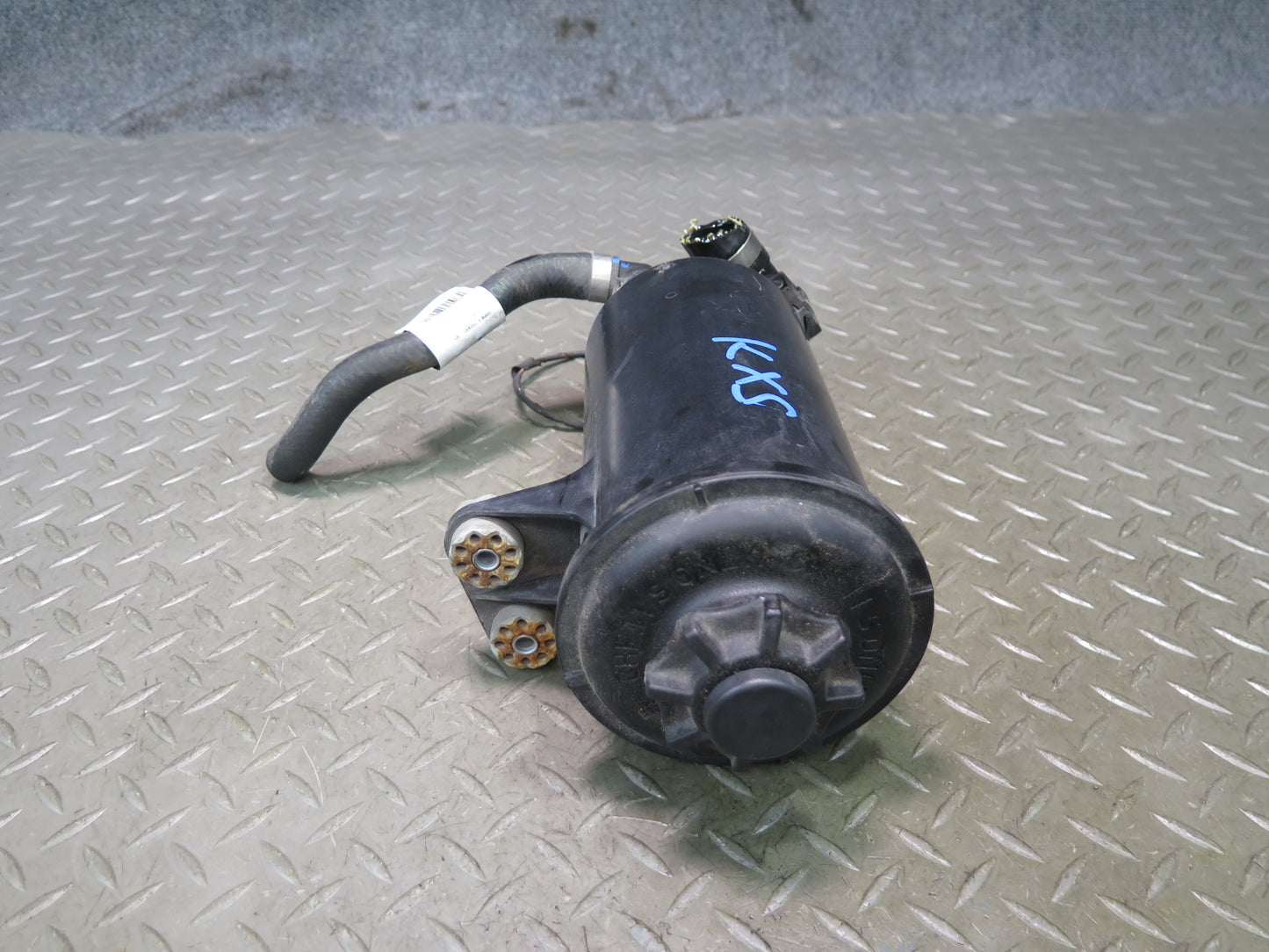 2008-2014 BMW E71 E72 X6 X6M Power Steering Oil Fluid Reservoir Tank 6782286
