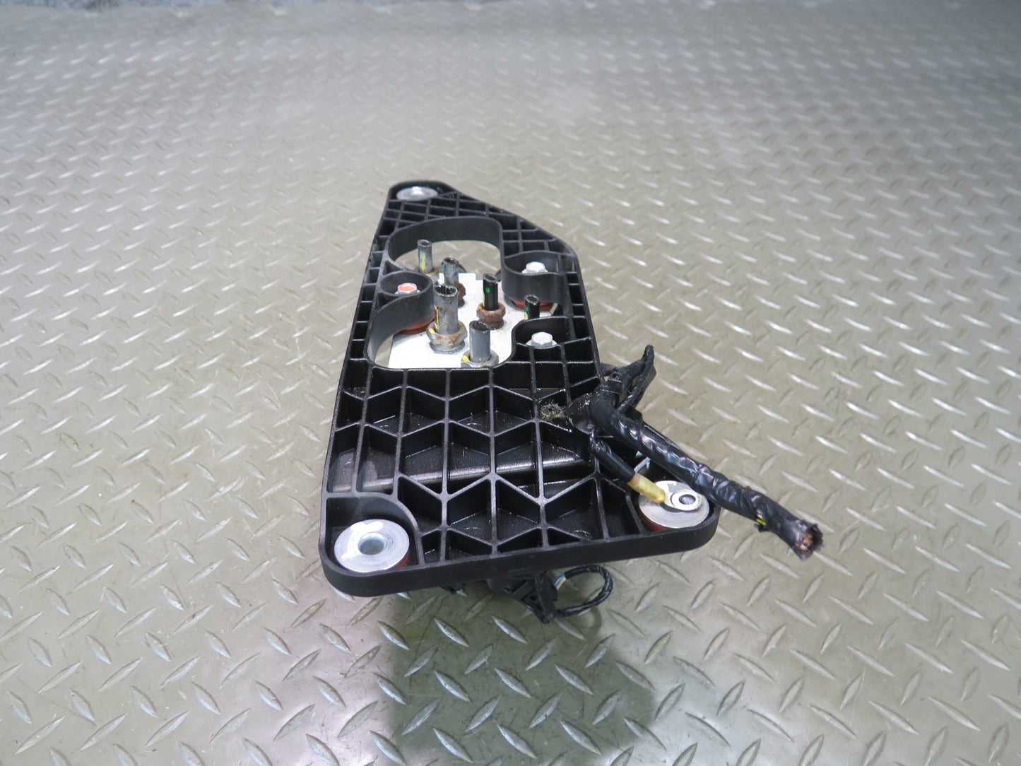 2008-2014 BMW E71 E72 X6 X6M Dynamic Drive Suspension Valve Block 6794578