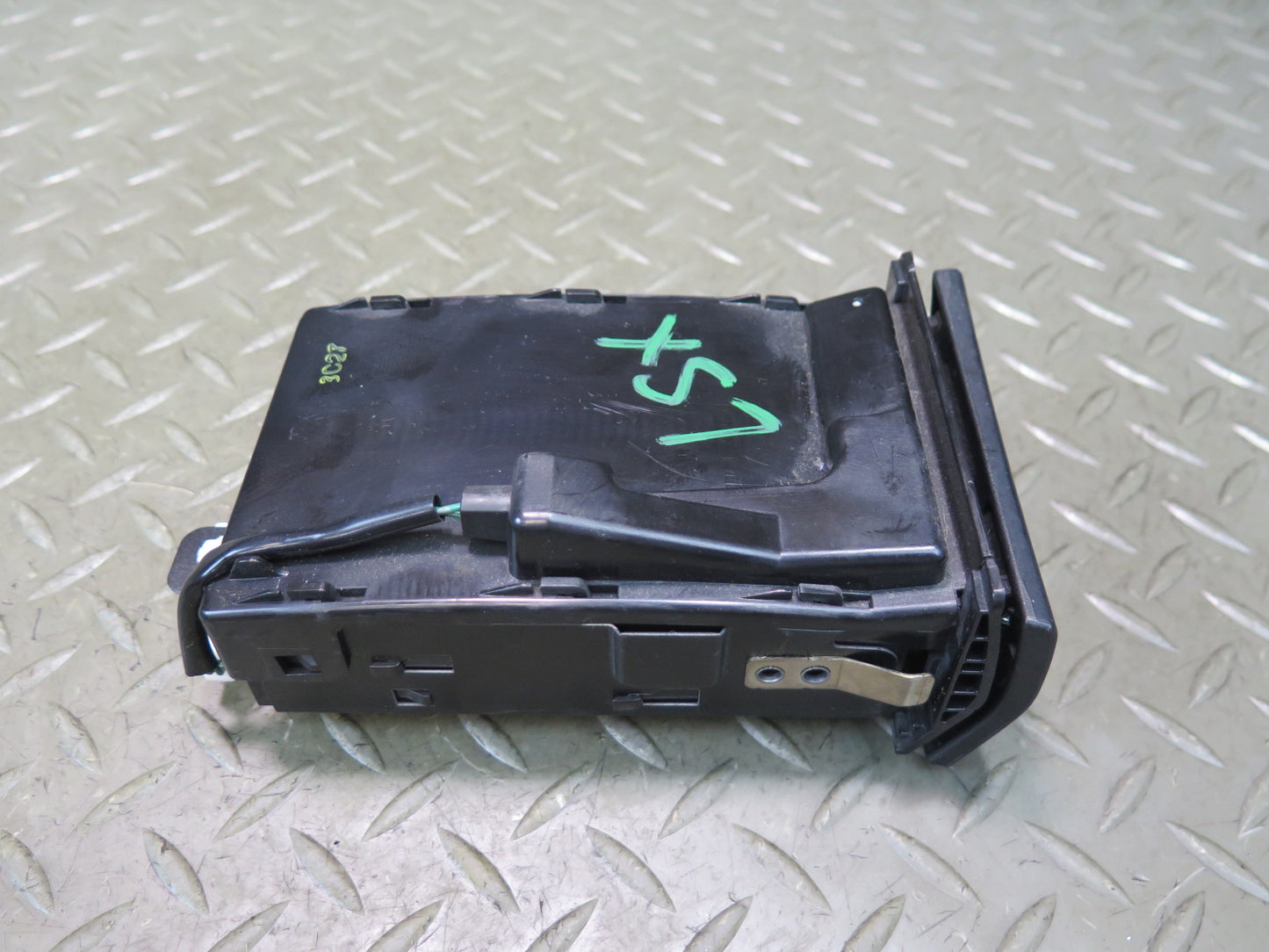 01-06 Lexus UCF30L LS430 Dash Left Coin Storage Retractable Tray Black OEM