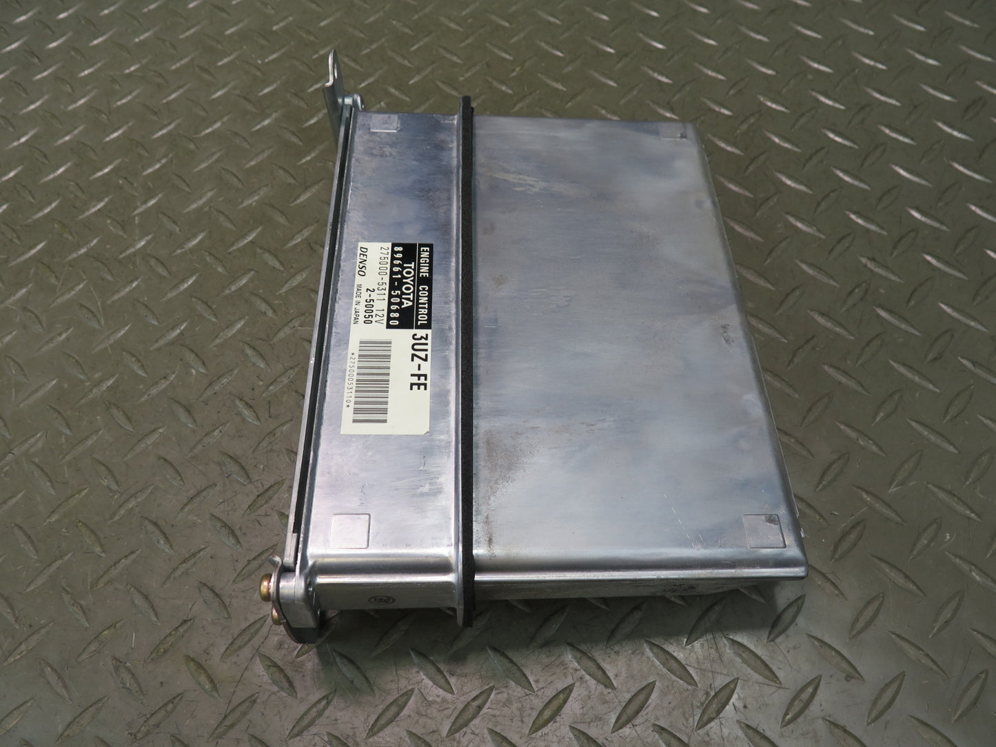 2003 Lexus UCF30L LS430 ECM ECU Engine Control Module 89661-50680 OEM