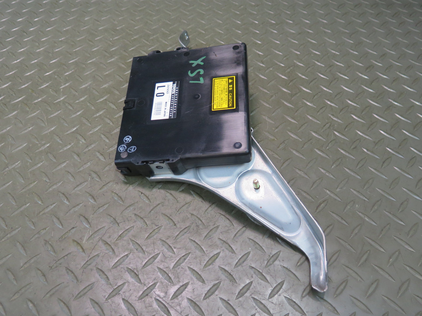 01-03 Lexus UCF30L LS430 ABS TRC VSC Traction Control Module 89540-50150 OEM