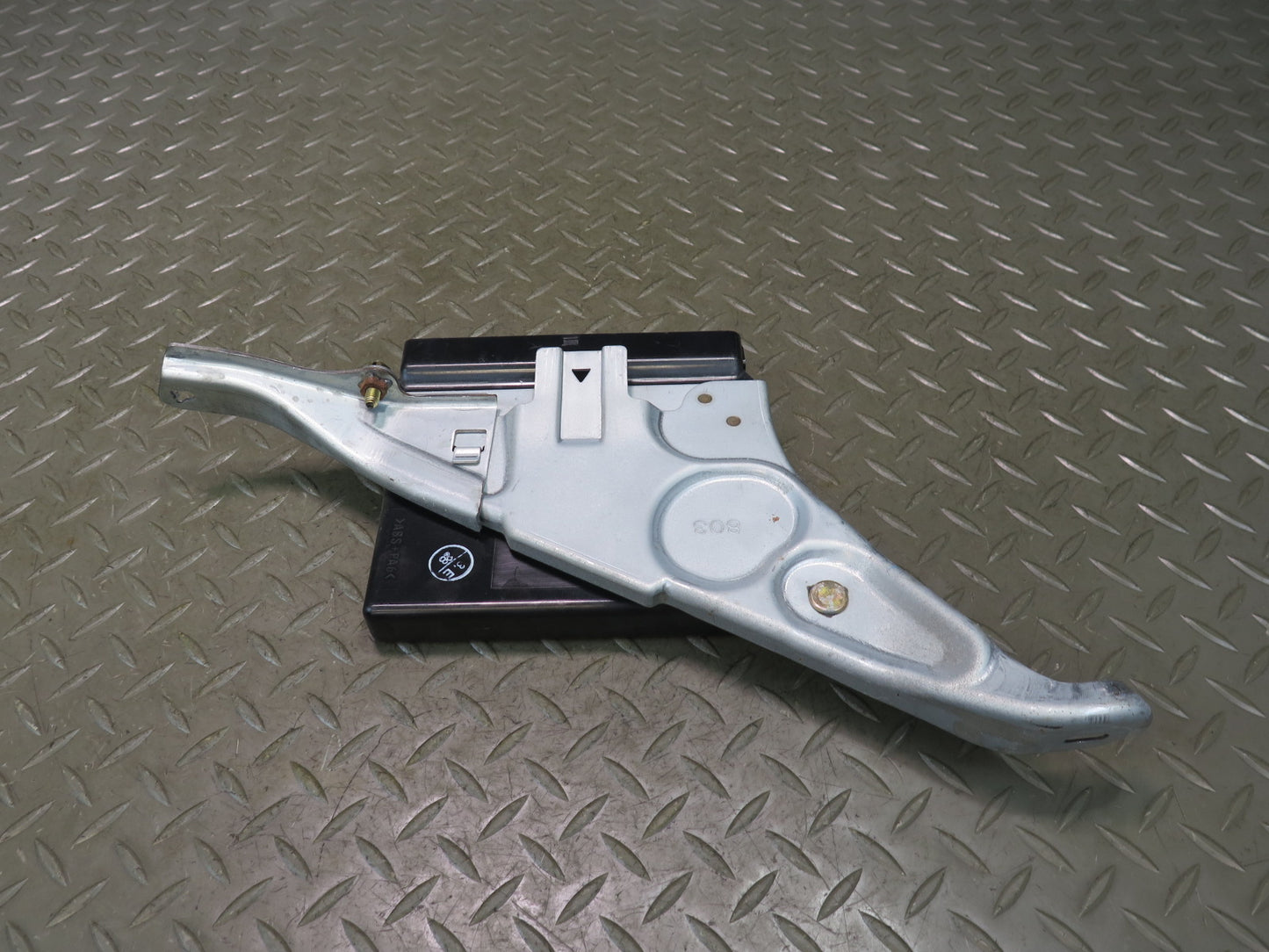 01-03 Lexus UCF30L LS430 ABS TRC VSC Traction Control Module 89540-50150 OEM
