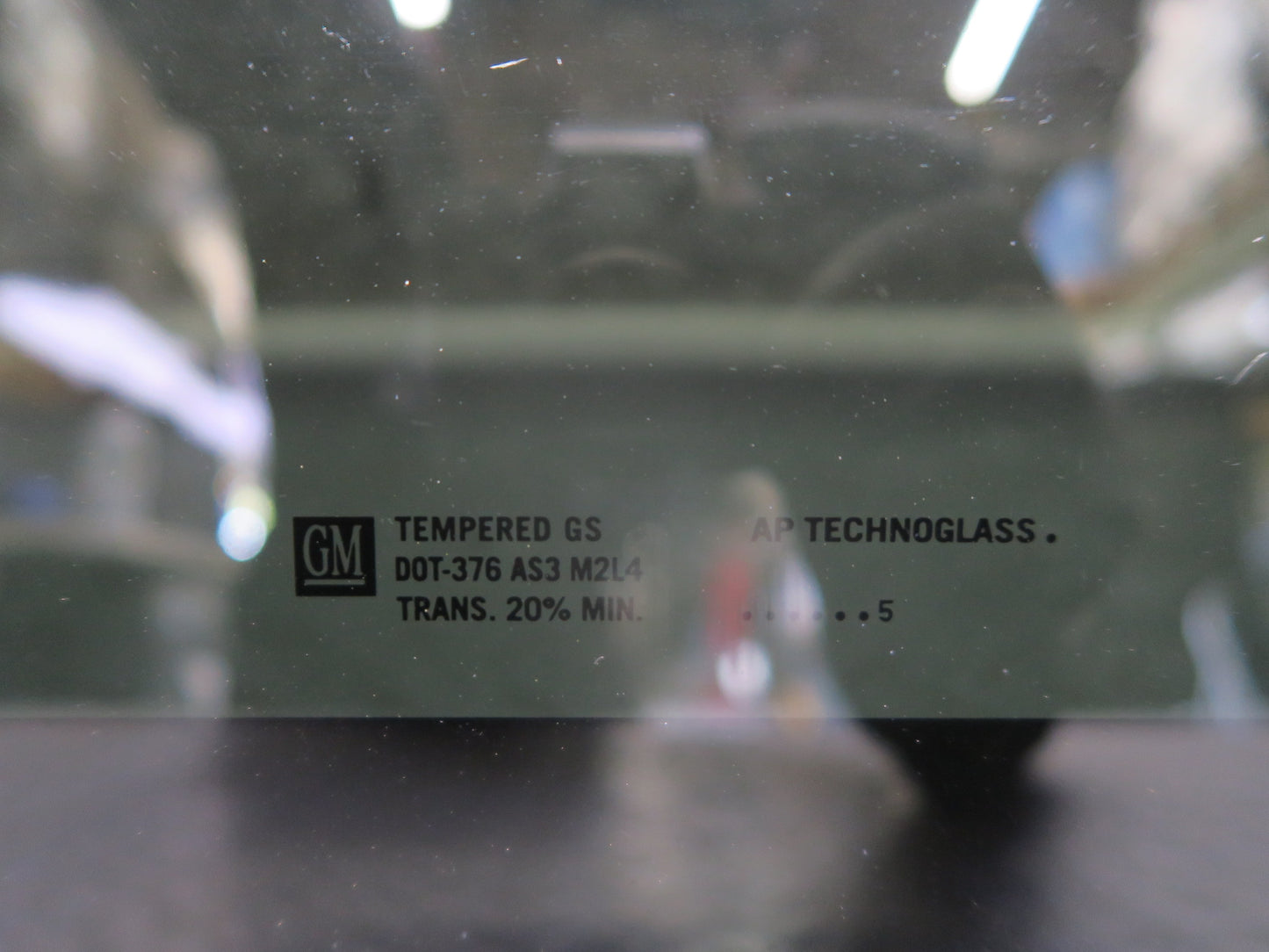 2003-2009 Hummer H2 Front Upper Sunroof Glass Window Panel