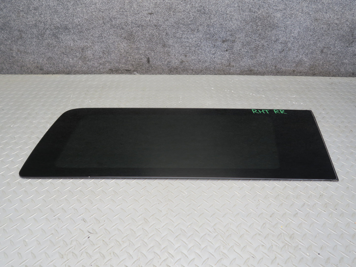 2003-2007 Hummer H2 Rear Right Passenger Side Quarter Glass Window