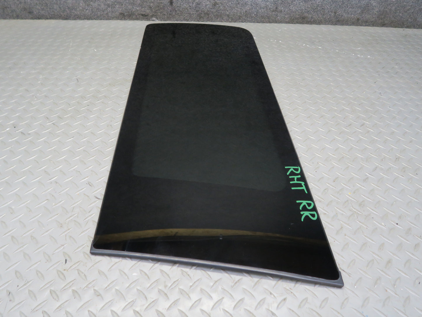 2003-2007 Hummer H2 Rear Right Passenger Side Quarter Glass Window