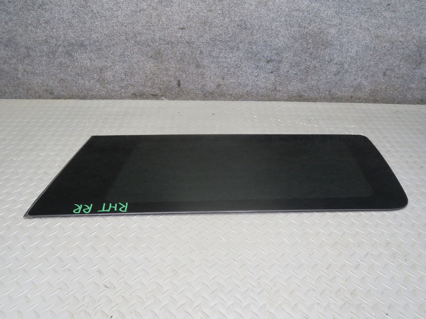 2003-2007 Hummer H2 Rear Right Passenger Side Quarter Glass Window