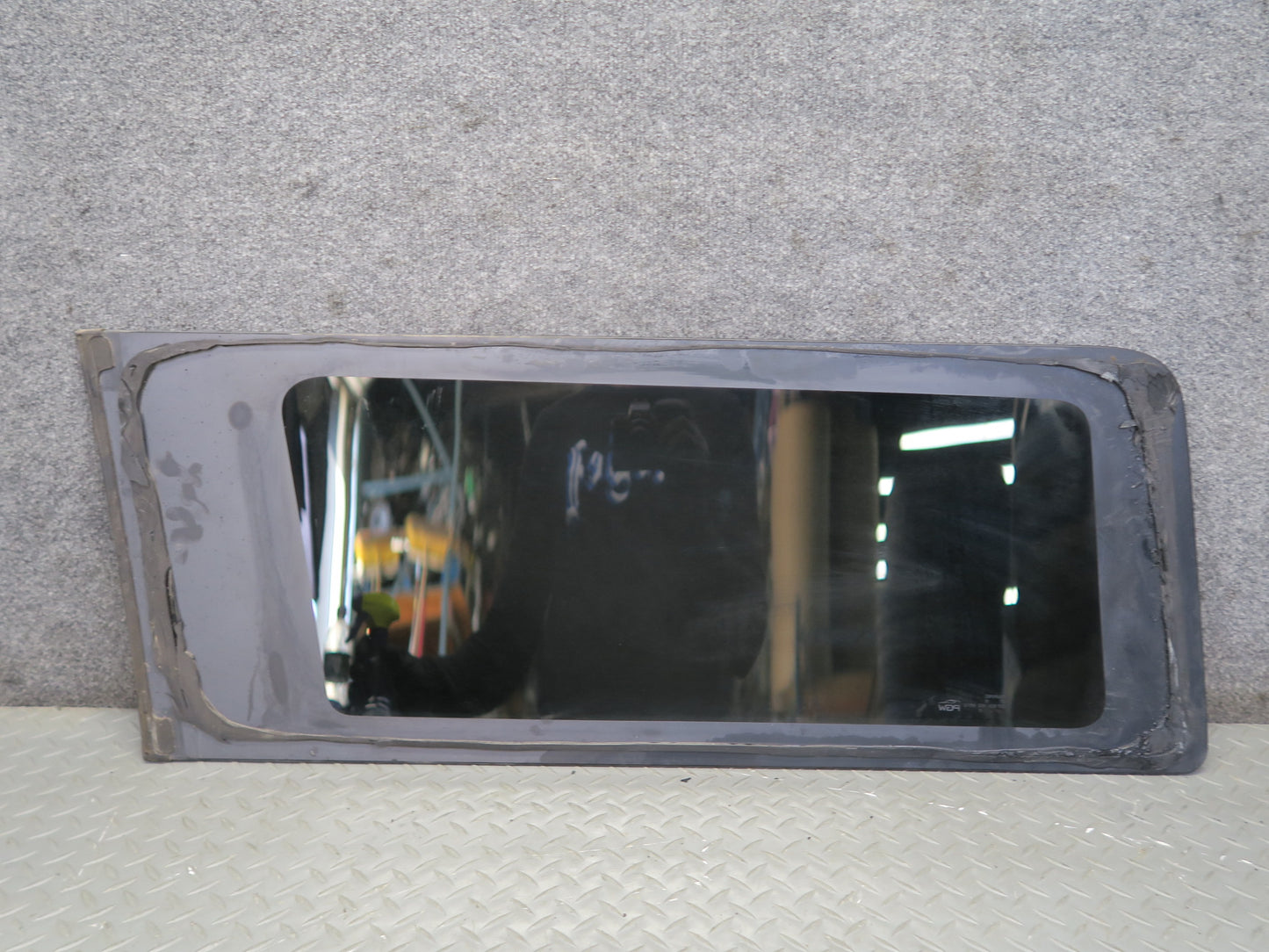 2003-2007 Hummer H2 Rear Right Passenger Side Quarter Glass Window
