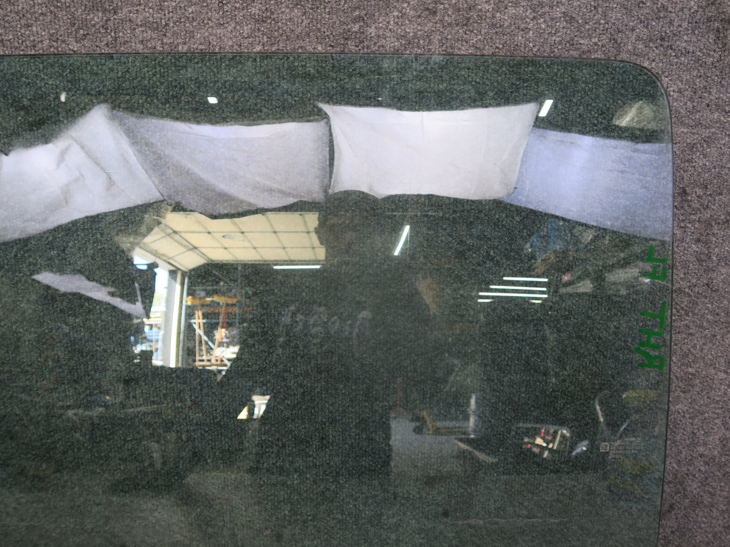 2003-2009 Hummer H2 Front Left Driver Side Door Glass Window
