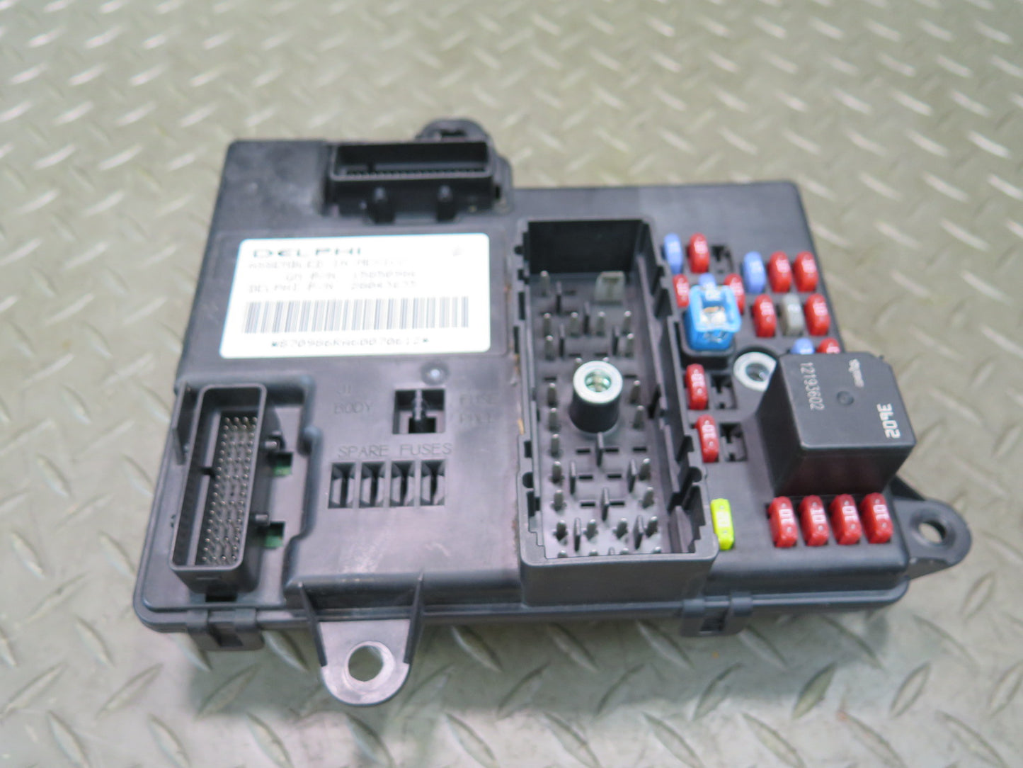 2006 Cadillac XLR BCM BCU Body Cabin Control Module Unit Fuse Box 15850986