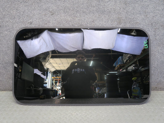 2011-2018 Porsche Cayenne 958 Sunroof Glass Window Panel