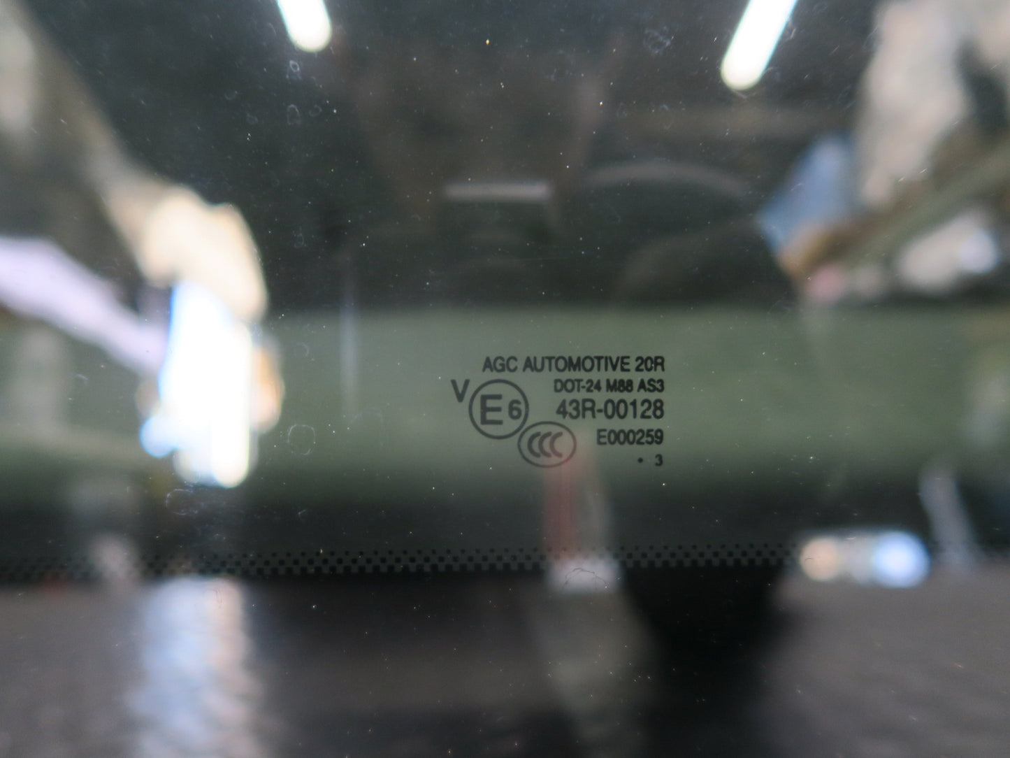 2011-2018 Porsche Cayenne 958 Sunroof Glass Window Panel