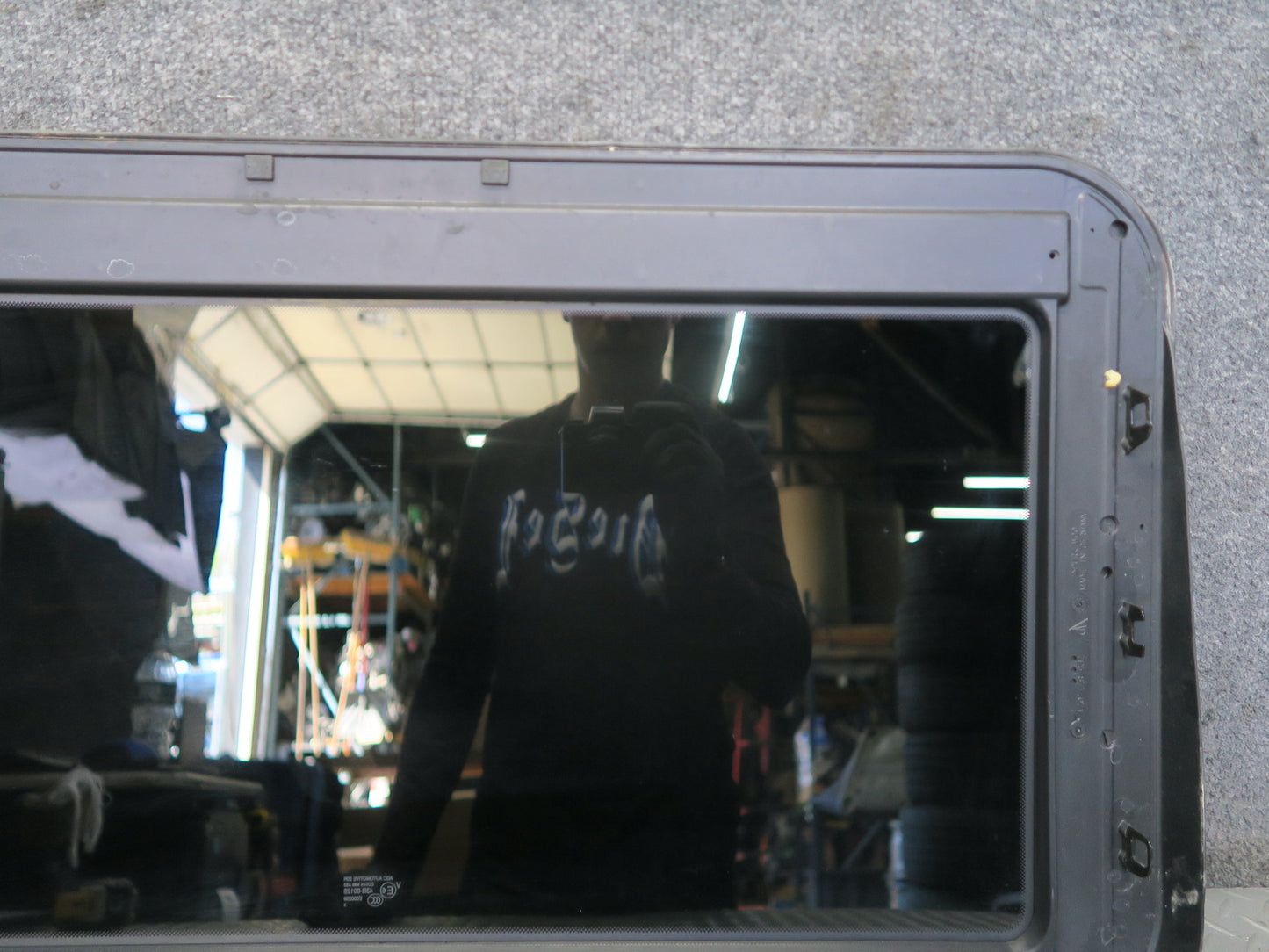 2011-2018 Porsche Cayenne 958 Sunroof Glass Window Panel