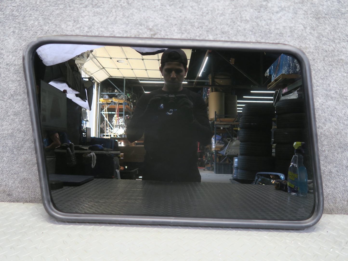 2002-2012 Mercedes W463 G500 Rear Right Quarter Glass Window