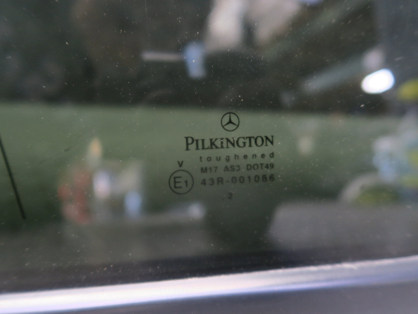2002-2012 Mercedes W463 G500 Rear Left Quarter Glass Window