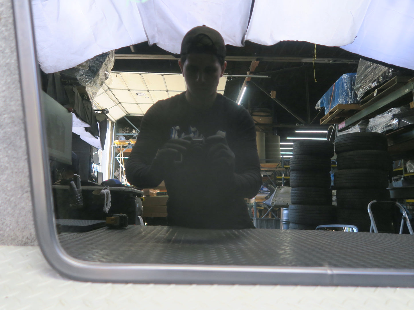 2002-2012 Mercedes W463 G500 Rear Left Quarter Glass Window