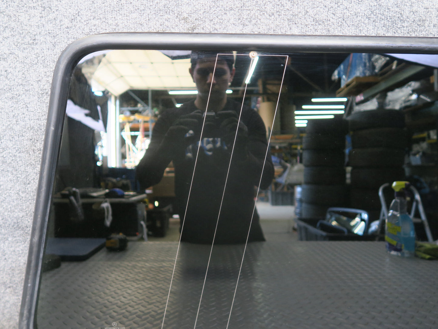 2002-2012 Mercedes W463 G500 Rear Left Quarter Glass Window