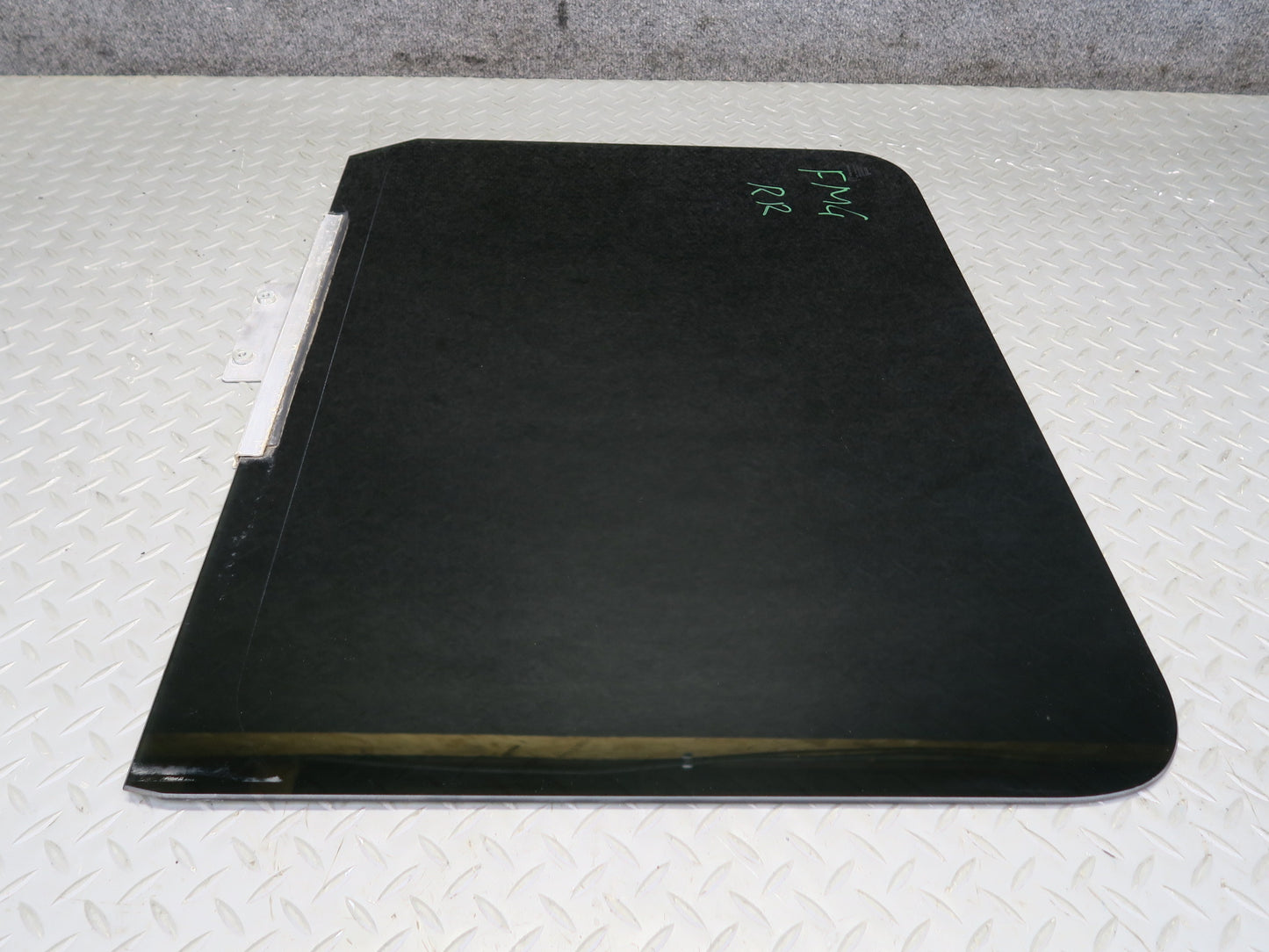 2002-2012 Mercedes W463 G500 Rear Right Door Glass Window