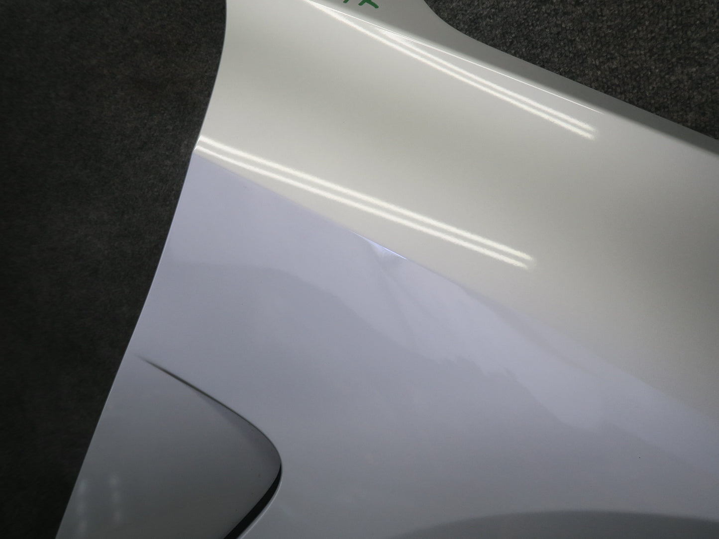 2014-2018 BMW F15 X5 Front Right Fender Shell Panel Glacier Silver