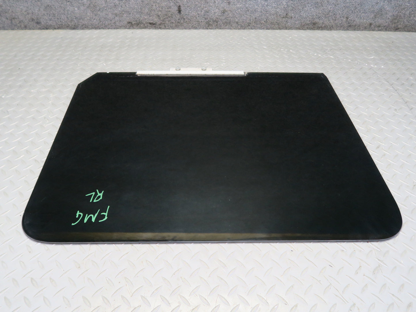 2002-2012 Mercedes W463 G500 Rear Left Door Glass Window
