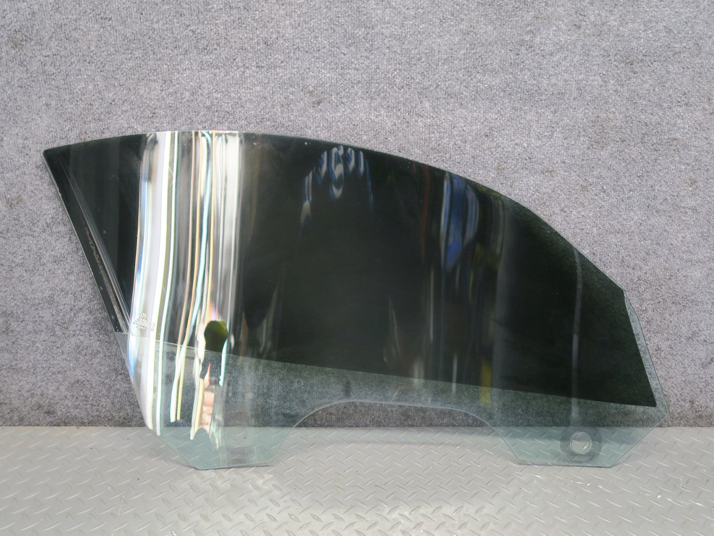 09-16 BMW E89 Z4 Front Left Driver Door Window Glass Tinted OEM