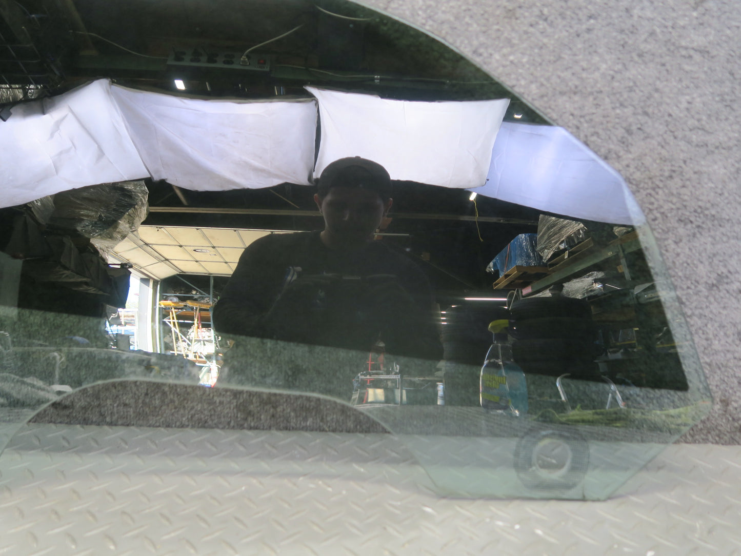 09-16 BMW E89 Z4 Front Right Passenger Door Window Glass Tinted OEM