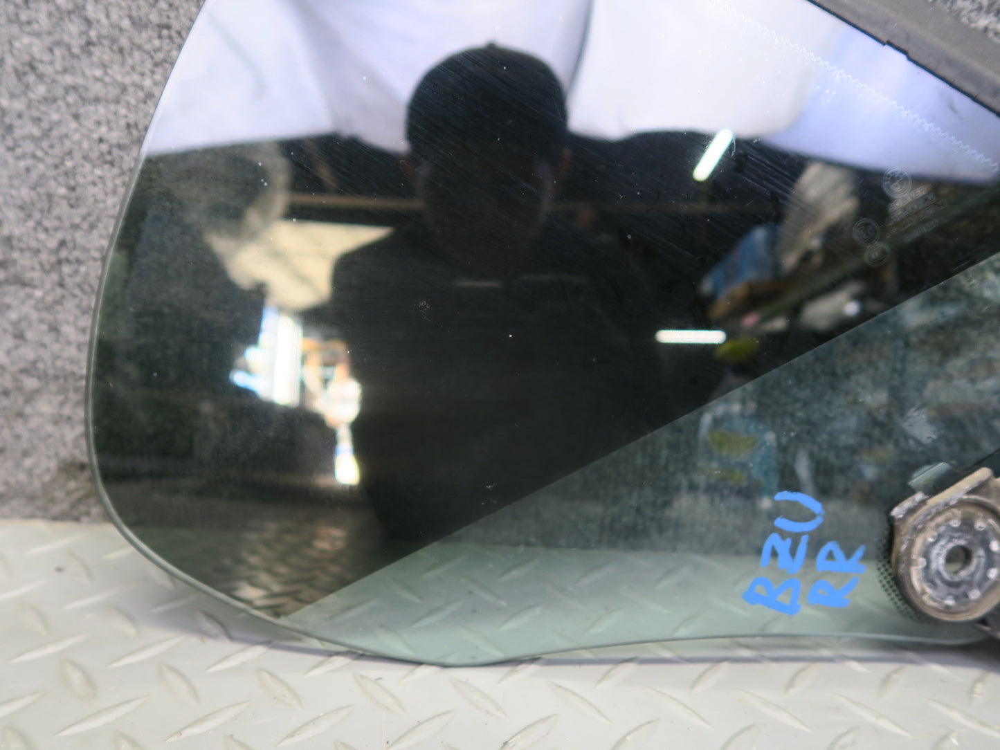 09-16 BMW E89 Z4 Convertible Rear Right Quarter Glass Window Tinted OEM