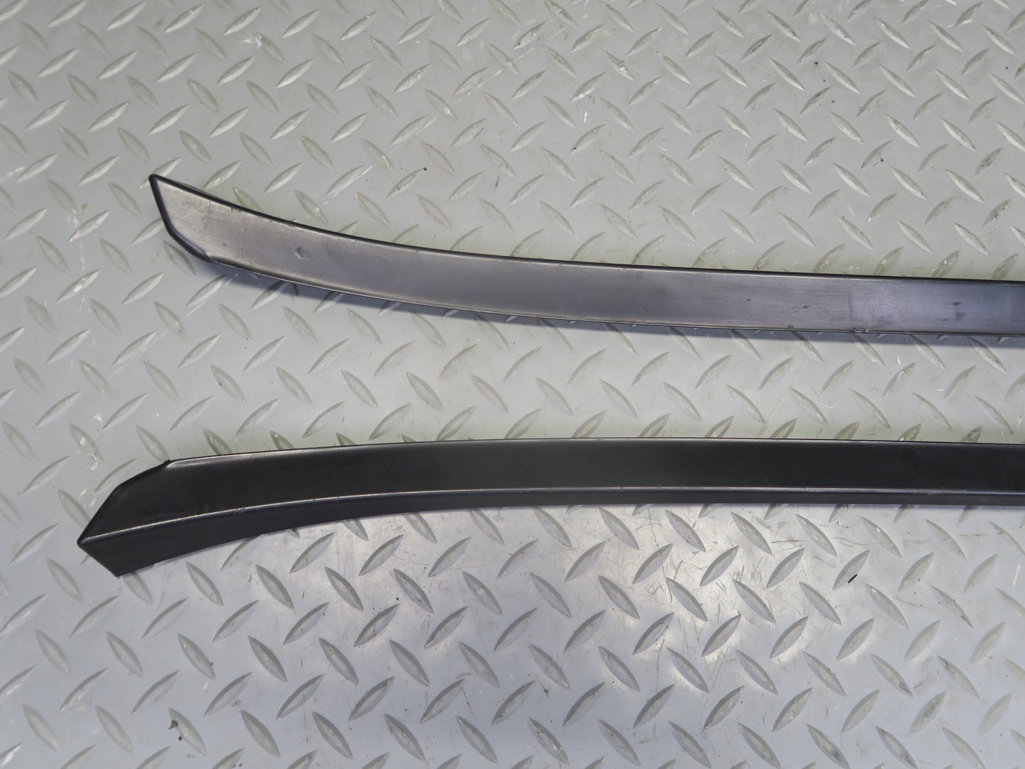 2015-2018 Porsche Cayenne 958 Front Windshield A Pillar Exterior Molding Set