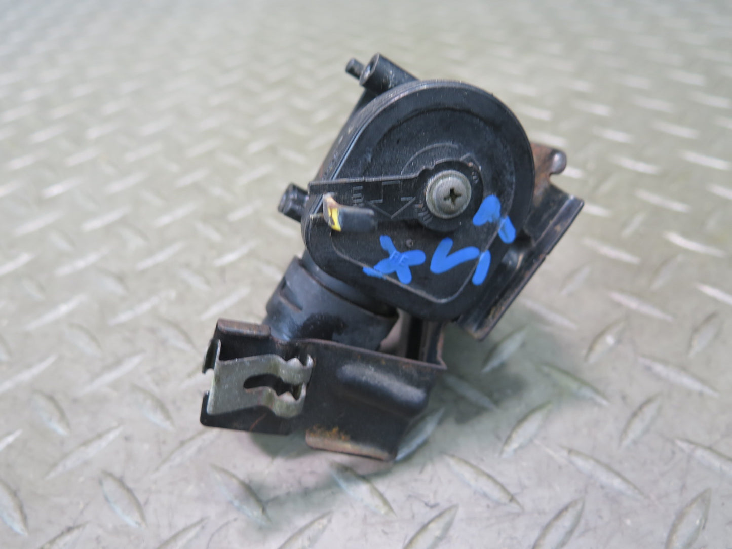 01-06 Lexus UCF30L LS430 Hvac Heater Control Water Valve OEM