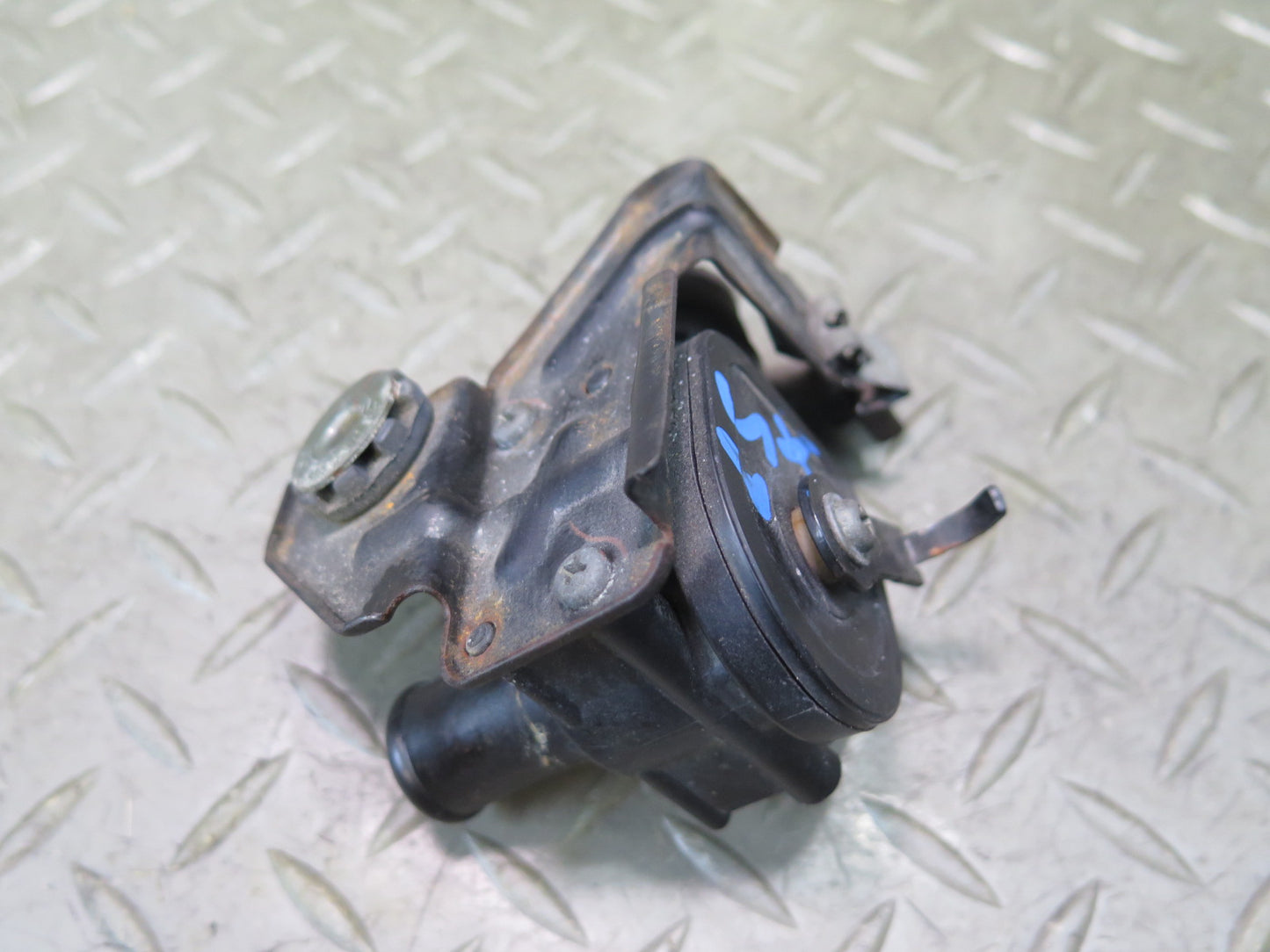 01-06 Lexus UCF30L LS430 Hvac Heater Control Water Valve OEM