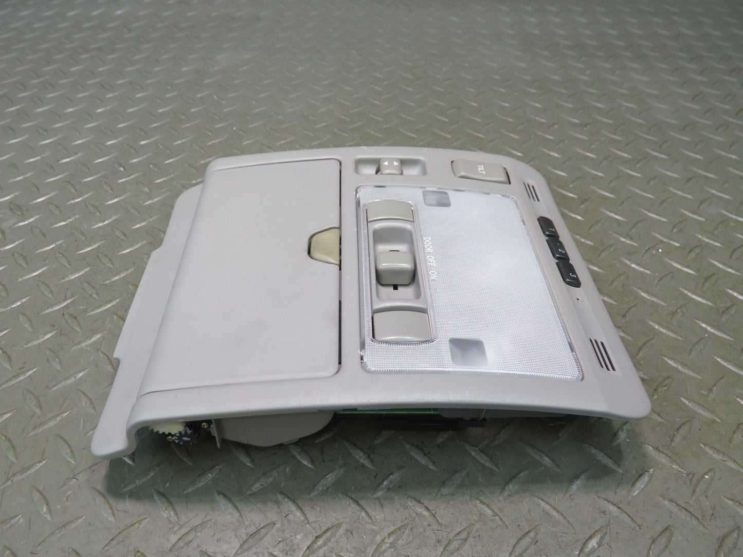 01-03 Lexus UCF30L LS430 Front Overhead Console Dome Reading Light w Sunroof OEM