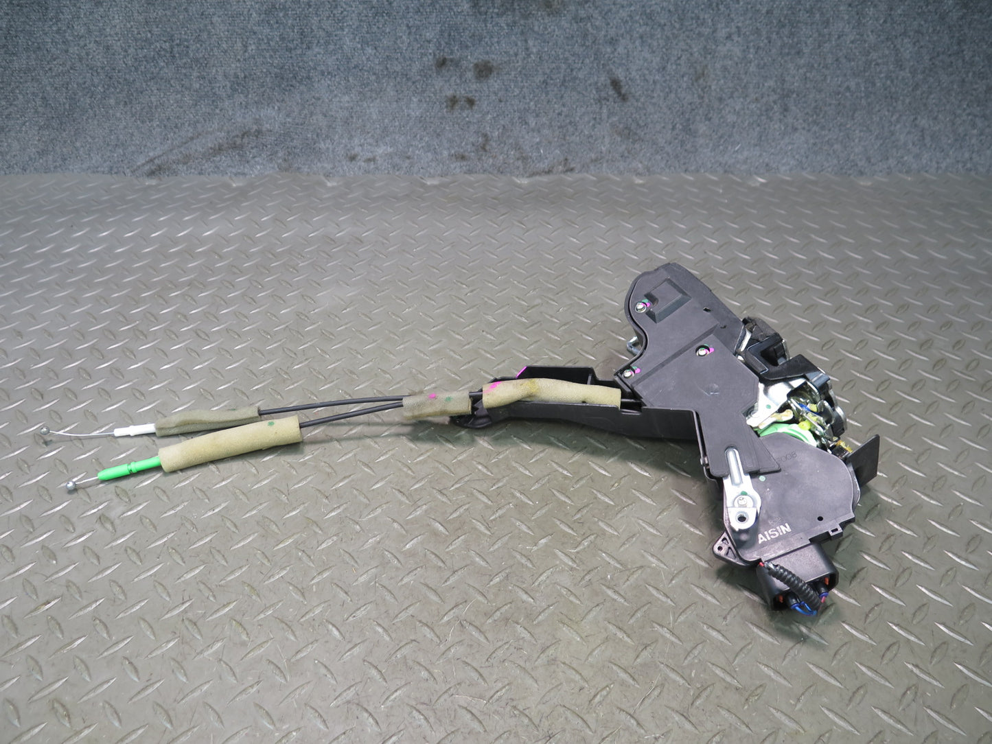 02-06 Lexus LS430 UCF30L Front Right Door Lock Latch Actuator NO Soft Close OEM