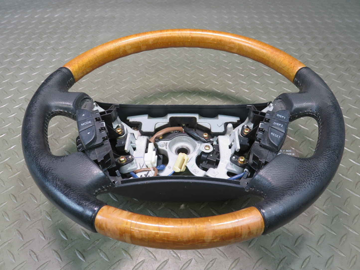 01-03 Lexus UCF30L LS430 Leather Wood Steering w Controls Switch OEM