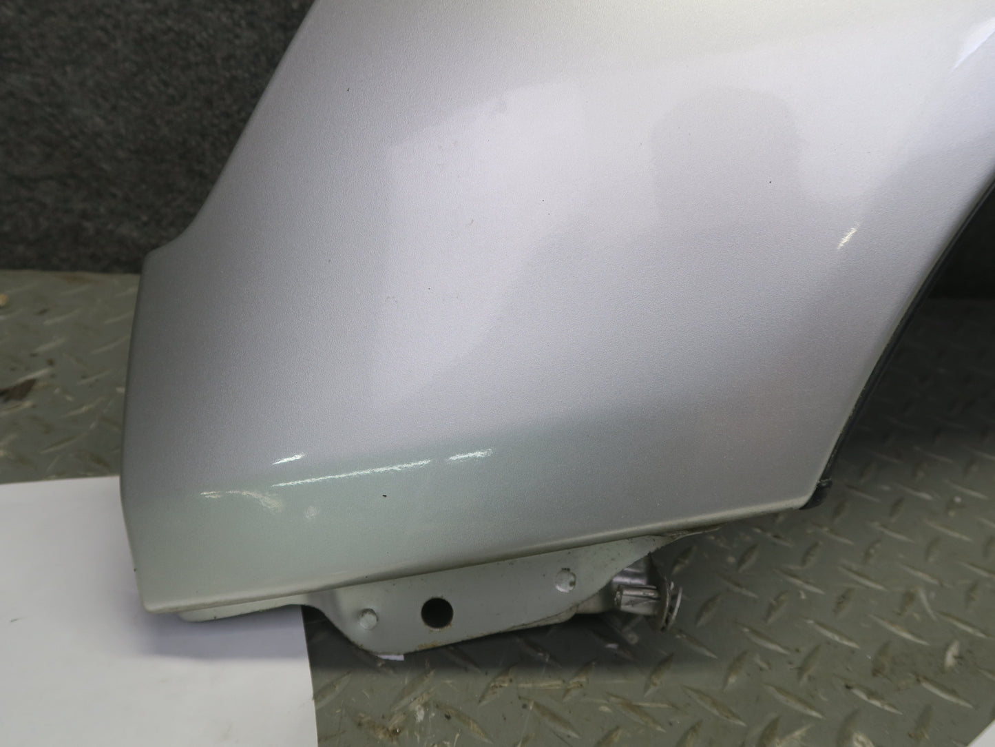 01-03 Lexus UCF30L LS430 Front Left Fender Shell Panel Cover OEM