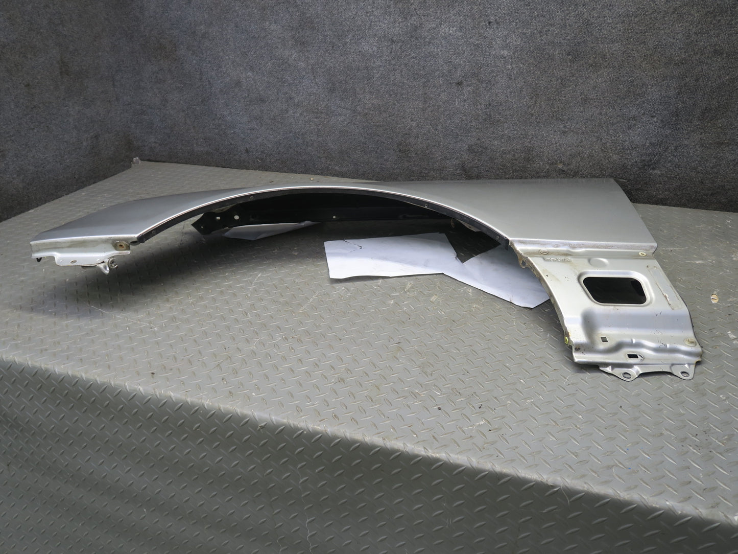 01-03 Lexus UCF30L LS430 Front Left Fender Shell Panel Cover OEM