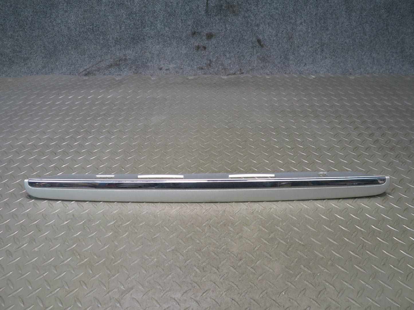 01-03 Lexus LS430 UCF30L Rear Trunk License Light Trim Molding Cover Panel OEM