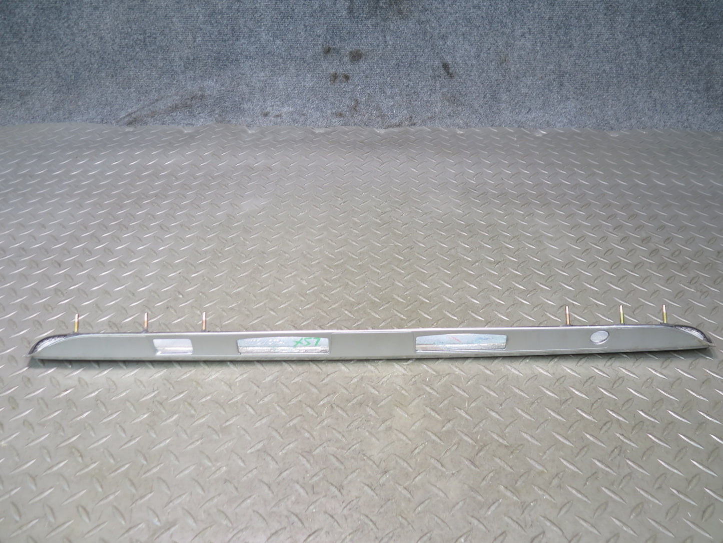 01-03 Lexus LS430 UCF30L Rear Trunk License Light Trim Molding Cover Panel OEM
